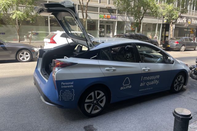 This ordinary-looking Toyota Prius was transformed into a lab on wheels that constantly measures air quality as it drives through the city. It collects location, time, temperature, humidity, and the levels of nearly 20 different components that make the air unhealthy to breathe.